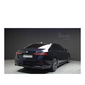 BMW Serie 5 523d M Sport 2023, 34,646 km, Diésel, Caja de Cambios Automática, Asientos de Cuero, Volante a la Izquierda, Cámara Trasera - Product Image 2