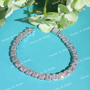 Brazalete de Tenis con Halo de Diamantes Moissanite Engastados en Plata de Ley 925, Regalo de Lujo para Novia - Product Image 4