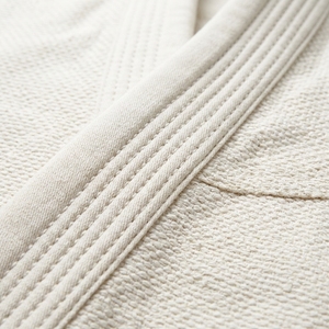 Kimono de BJJ Personalizado en Blanco, 300g, Algodón, Uniforme de Grappling - Product Image 4