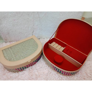 Shetal Pati (Sitol Pati) Joyero Hecho a Mano, Organizador de Joyas Tejido Natural, Cierre Magnético, Ligero y Duradero - Product Image 2