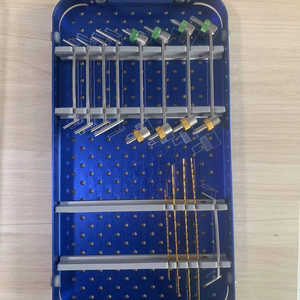 Kit d'instruments chirurgicaux vétérinaires manuels en acier pour traumatismes osseux, garantie d'un an, certifié CE ISO13485 Classe I par Surgiright - Product Image 2