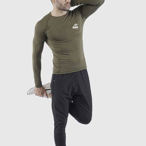 Chemises de compression pour hommes de haute qualité à faible MOQ, logo personnalisé imprimé, coupe ajustée, décontractées, en spandex/coton, meilleur prix - Product Image 5