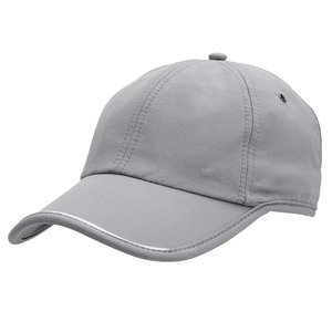 Gorra de Béisbol Unisex Blanca Transpirable de Malla, 6 Paneles, Ajustable, Color Sólido, Estilo Casual, Primavera Verano, 100% Poliéster - Product Image 4