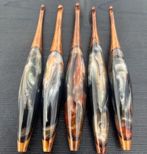 Handmade Luxury Resin & Wood <b>Crochet</b> <b>Hook</b> Attractive Knitting Hand Knitting Tool Resin Inlay Design Needles for <b>Crochet</b> - Product Image 1