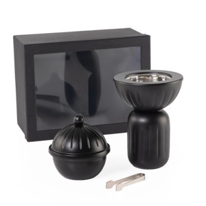Ensemble brûleur d'encens religieux en métal noir avec couvercle et pinces, diffuseur d'aromathérapie pour usage intérieur automne/printemps - Product Image 1