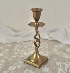 Vintage Casted <b>Taper</b> <b>Candle</b> <b>Holder</b> Antique Metal Spiral Stem Candlestick Stand For Middle East Wedding Home Decor & Gifting Use - Product Image 3