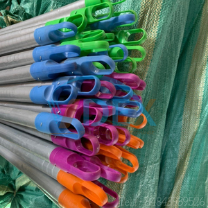 Escoba de madera recubierta de PVC de alta calidad VDEX Vietnam con hilo italiano mexicano Grecia poste de madera palo de fregona de longitud larga - Product Image 4