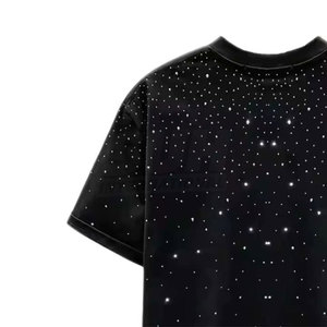 เสื้อยืดผู้ชายดีไซน์ใหม่ ตกแต่งด้วยคริสตัล ขนาดโอเวอร์ไซส์ ผลิตจากผ้าฝ้าย 100% คุณภาพสูง สวมใส่สบาย ระบายอากาศได้ดี เป็นมิตรต่อสิ่งแวดล้อม วางจำหน่ายออนไลน์ - Product Image 3