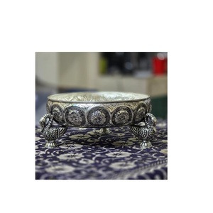 <b>Aluminium</b> Nickel Finish Flower Shape 13x13x4 cm Catchall Tray for Keys <b>Jewellery</b> & Dry Fruits - Product Image 6