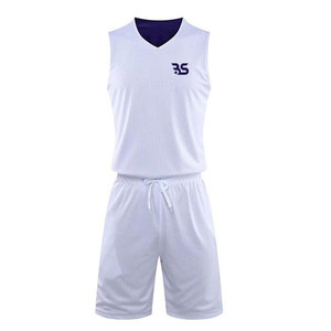 Uniforme de Baloncesto Masculino de Alta Calidad, Conjunto Completo con Camiseta y Pantalones Cortos, Ropa Deportiva Ligera y Duradera, Ideal para Jóvenes y Adultos - Product Image 1
