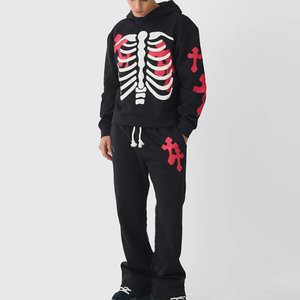Conjunto Deportivo con Capucha para Hombre, Color Negro, con Estampado de Esqueleto Blanco y Cruz Roja, Manga Larga, Estilo Urbano, Otoño, Corte Regular - Product Image 1