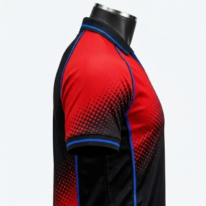 Maillot de football le plus vendu, fabriqué avec un tissu de qualité supérieure, des panneaux respirants et un service OEM, adapté aux vêtements de sport personnalisés - Product Image 3
