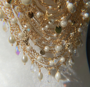 La comodidad se encuentra con los panes artesanales de lujo, sujetadores a medida y tops de moda - Product Image 5