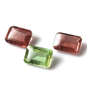 Turmalina Multicolor Pastel Natural de 7.90 Ct, Corte Esmeralda 7x10 mm, Par de Gemas Sueltas de 3 Piezas con Juego de Color Rosa y Verde Zambia - Product Image 1