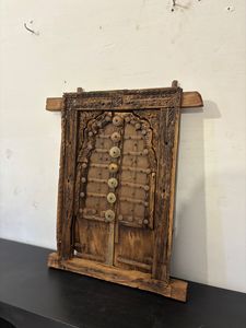 Ventana de Madera Tallada a Mano, Estilo Moderno y Vintage, Decoración Versátil para Sala de Estar, Dormitorio, Comedor, Oficina en Casa, Baño y Exteriores - Product Image 3