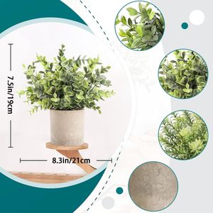Set di 3 Piante Artificiali di Eucalipto in Vaso per Scrivania, Casa, Ufficio, Scaffali, Bagno, Decorazione in Plastica - Product Image 3