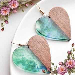 Pendientes Colgantes de Madera Redondeada con Resina Epoxi, Diseño Cristiano con Microincrustaciones, para Fiestas, Eventos, Bodas, Joyería Étnica de Moda para Mujer - Product Image 2