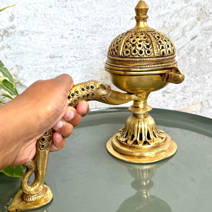 Latest Design Handmade Brass Incense <b>Burner</b> With Dragon Handle Antique Gold Finished Tabletop Usage Home <b>Fragrance</b> <b>Burner</b> Decors - Product Image 2
