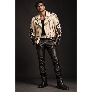 Veste en cuir Heritage Moto au style contemporain, d'une fabrication soignée et d'un caractère intemporel pour un usage quotidien - Product Image 5