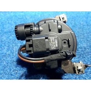 ไฟตัดหมอกหน้าขวา รถฟีเทอน ปี 2010-2015 มือสอง ของแท้ รหัส 3D0941700C - Product Image 4