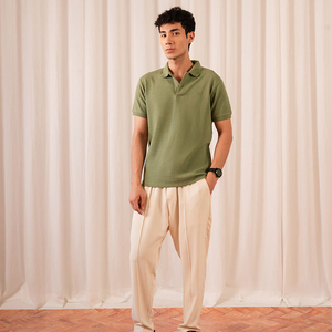 เสื้อโปโลผู้ชายสีเขียวมะกอก ผ้าฝ้าย แขนสั้น ทรงปกติ สวมใส่สบาย สีพื้น ผ้าถัก ระบายอากาศได้ดี - Product Image 1