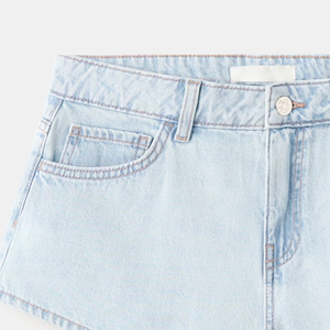 Breathable And Comfortable Flexible Fabric Denim Shorts For Women With Pockets And Button Closure Summer Collection 2026 Denim - Product Image 2
