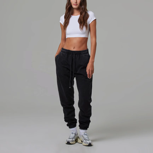 Pantalon de jogging ample et surdimensionné en molleton français pour femme avec logo personnalisé, 100 % coton épais, style hip-hop, idéal pour le sport et la gym - Product Image 1