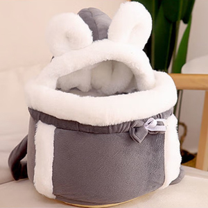 กระเป๋าเป้สะพายหลังสำหรับสัตว์เลี้ยงแบบอุ่นสำหรับฤดูหนาว ดีไซน์หูกระต่ายน่ารัก กระเป๋าใส่แมวแบบขนนุ่ม พกพาสะดวก ระบายอากาศได้ดี สำหรับแมวและสุนัข - Product Image 4