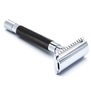 Wholesale Customized Single Blade Safety <b>Razor</b> for <b>Men</b> Face & Body Use Stainless Steel Blade Mirror Polished Finish Wood Handle - Product Image 1