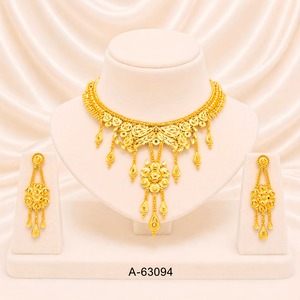 Conjunto de Collar de Novia de Diseño Exclusivo, Chapado en Oro de 24K con Circonitas, Joyería Nupcial India A-63091 - Product Image 4
