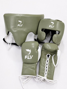 Fly Boxing Set Made Of Real Cowhide Leather <b>Green</b> Color Premium Quality Customized Logo Hook & Loop <b>Lace</b>-Up Non Slip Muay Thai - Product Image 4