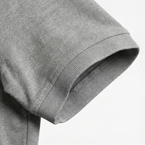 เสื้อโปโลผู้ชายหลากสีสัน ระบายอากาศได้ดี แบบเรียบง่าย รับผลิตตามสั่ง (OEM) ผ้าโพลีเอสเตอร์ 100% พิมพ์ลายแบรนด์ของตัวเอง เสื้อผ้ากีฬา - Product Image 6