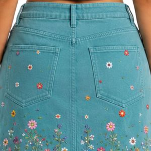 Customized Turquoise Women Embroidered Crop Top and Skirt <b>Set</b> Floral Summer Two Piece Outfit Custom Logo OEM Wholesale Apparel - Product Image 6