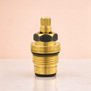 Componente de repuesto de válvula de latón de alta resistencia tipo Lax, de primera calidad, para aplicaciones de plomería. - Product Image 1