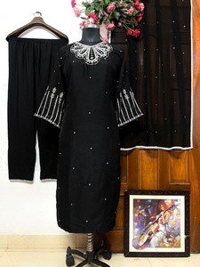 Fatema Fashion's Latest Designer Muselina Algodón Seda Bordado Secuencia Kurti Set Indio Paquistaní Traje Vestido para Ropa de Fiesta - Product Image 6
