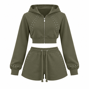 Sudadera con capucha personalizada plateada con pedrería y cremallera corta, de felpa de algodón, con pantalones cortos a juego para marcas de ropa urbana - Product Image 5
