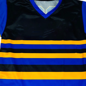 เสื้อเบสบอลลายทางสีดำพรีเมียม SGRho สำหรับผู้หญิง สีน้ำเงินทอง ปักอักษรกรีกแบบเชนิลล์ ติดกระดุม สไตล์สตรีทแวร์สปอร์ต - Product Image 5