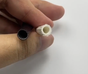 Funda Protectora de Fibra de Vidrio Trenzada Ignífuga para Cables y Arnés de Cableado - Product Image 3