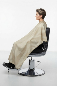 Cape de Barbier Professionnelle en Polyester pour Salon de Coiffure et Soins des Cheveux - Product Image 2