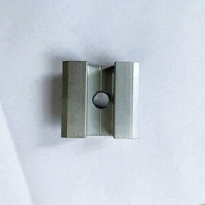Kit de fixation robuste pour panneau solaire 40 mm SUS304 avec boulon hexagonal M8x45 et rondelle pour montage de système d'énergie solaire - Product Image 5