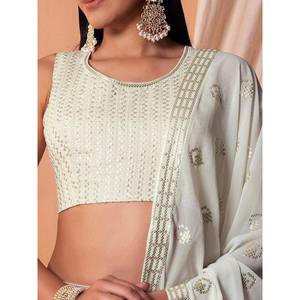Magnifique Lehenga Choli de mariage en georgette blanche à sequins avec dupatta - Product Image 3