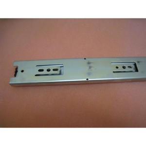 Glissière de tiroir à extension complète 10 AMAT 3670-00037 - Équipements et pièces semi-conductrices de renommée mondiale - Product Image 6