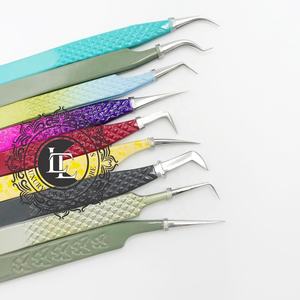Pince à cils volume professionnelle de haute qualité Logo personnalisé Revêtement en poudre multiple Pointe argentée à pointe différente Couleurs variées - Product Image 1