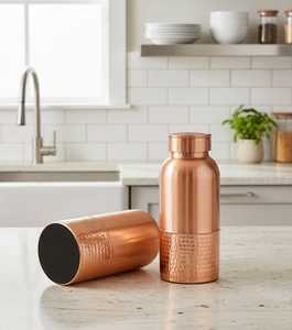 Bouteille d'eau 100 % cuivre, moderne, de luxe, faite à la main, étanche, durable, grande capacité, design martelé, artisanale, pour la maison, le bureau et les voyages - Product Image 1