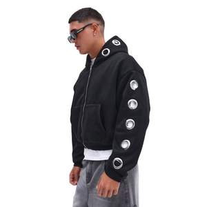 Sudadera con capucha informal para hombre, personalizada, de algodón grueso y elegante, con ojales metálicos porosos y detalles metálicos de gran tamaño - Product Image 3