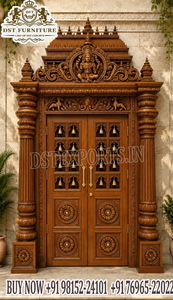 Puerta de Entrada Principal Tallada a Mano de Estilo Templo del Sur de la India, Puerta de Entrada de Lujo de Madera Tallada a Mano de Estilo Templo - Product Image 5
