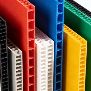 Feuille de <span class=keywords><strong>plastique</strong></span> ondulé en PP recyclé de 2 à 12 mm, imperméable et résistante à la corrosion, pour les plaques de base d'appareils électroménagers et la découpe sur mesure - Product Image 6