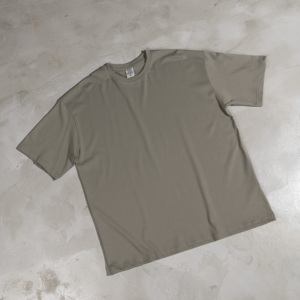 เสื้อยืดแขนยาวทรงปกติสำหรับผู้ชาย ผ้าฝ้าย 100% เนื้อหนา ทรงหลวม ไหล่ตก สไตล์สตรีท ลายพิมพ์ โลโก้สั่งทำ แห้งเร็ว - Product Image 4