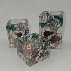 Porte-bougies en résine écologiques faits à la main, décoration élégante pour la vie moderne, vente en gros disponible - Product Image 6
