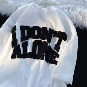 Camisetas personalizadas de chenilla para hombre, camisetas con diseño personalizado y estampado flocado, camisetas con bordado de cepillo de dientes, camisetas bordadas. - Product Image 4